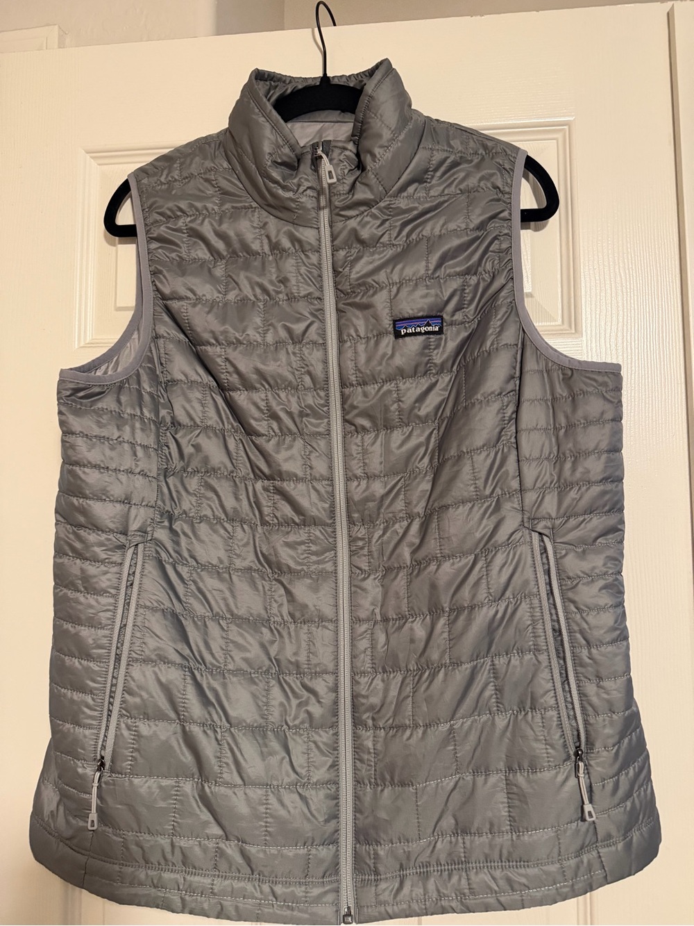 Patagonia Light Gray Quilted Women's Down Vest